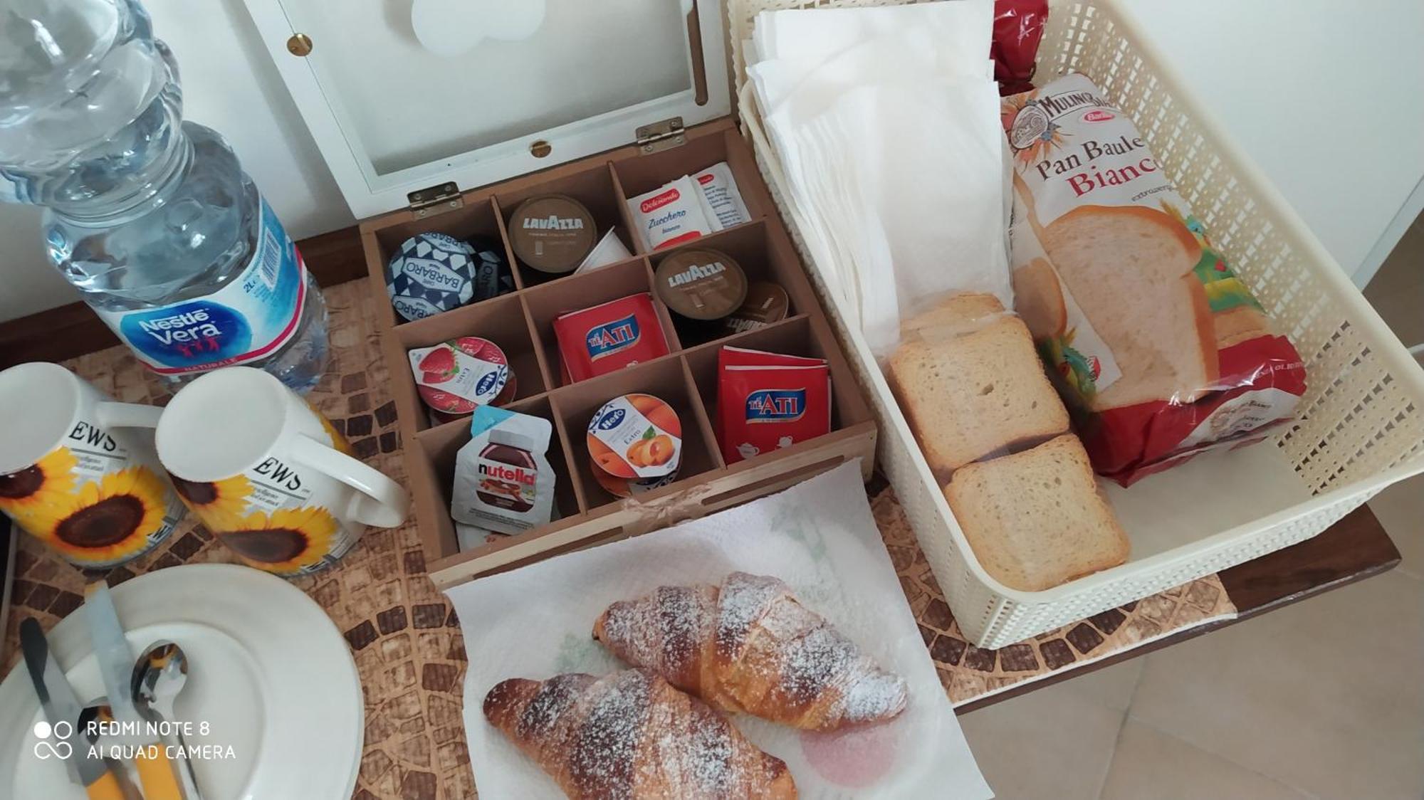 Acquaviva Platani Bed & Breakfast Acquaviva Di Vullo Vincenzo الغرفة الصورة