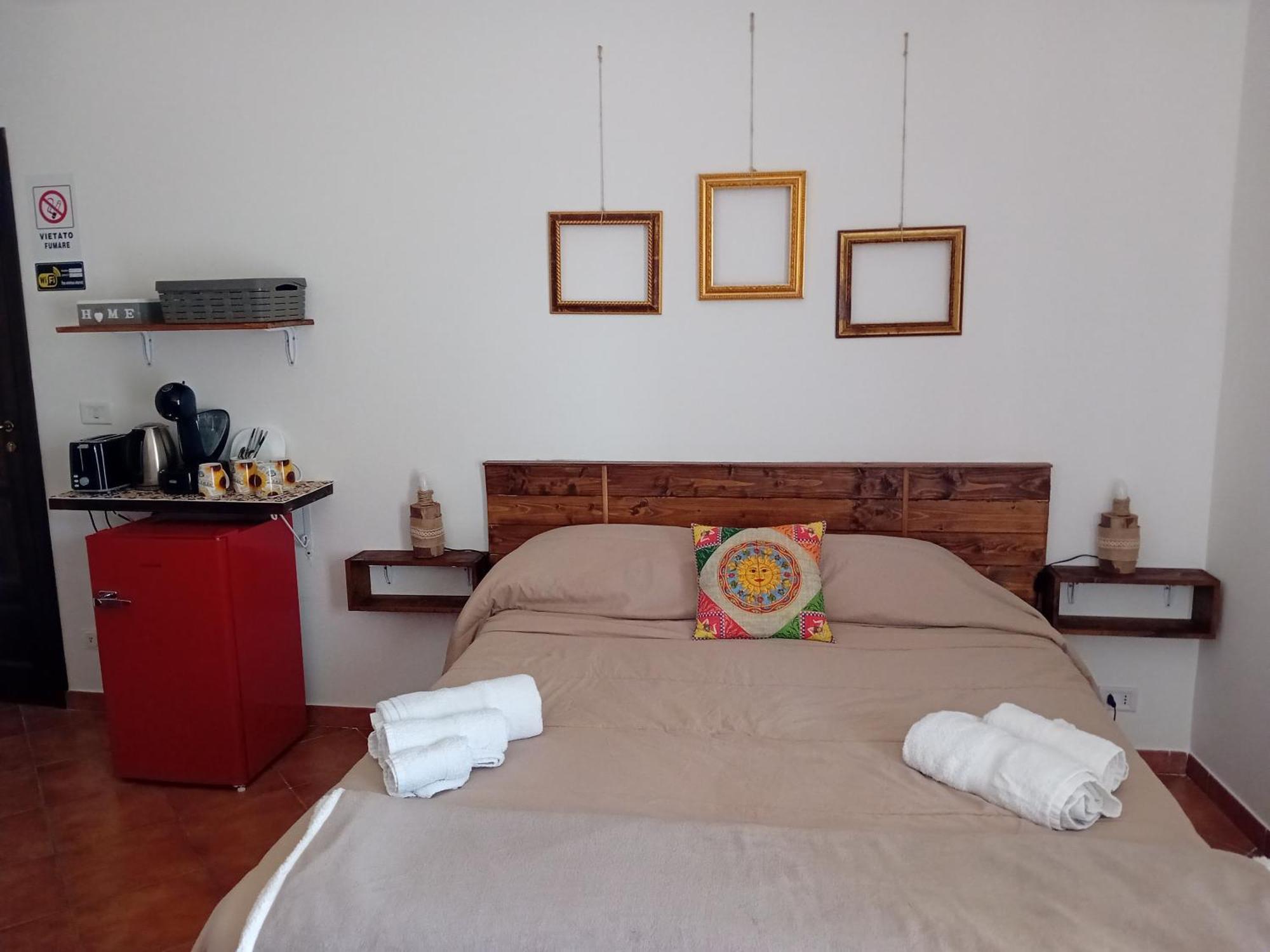 Acquaviva Platani Bed & Breakfast Acquaviva Di Vullo Vincenzo الغرفة الصورة