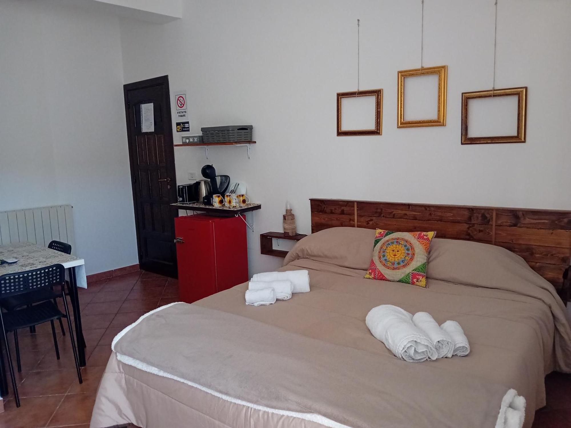 Acquaviva Platani Bed & Breakfast Acquaviva Di Vullo Vincenzo الغرفة الصورة